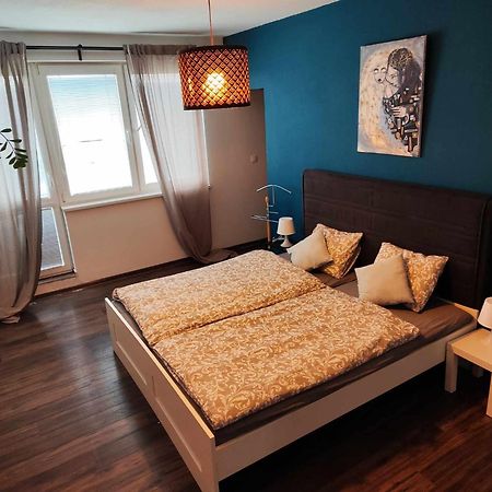 דירות Rovinka Apartman Dominika מראה חיצוני תמונה